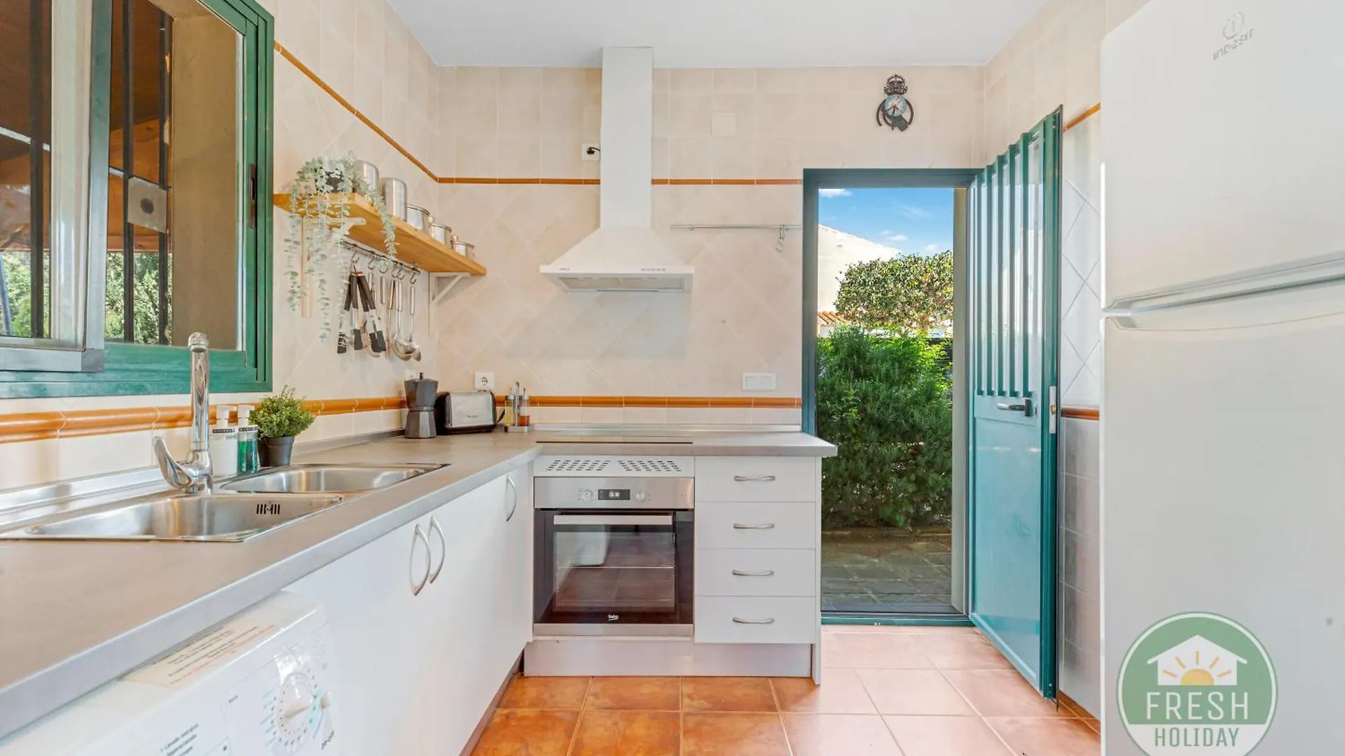 Viñuela Casa Perez - Family Home With Pool